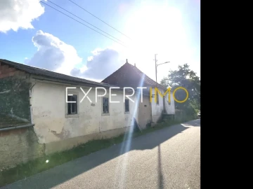 Terreno para Venda em Vila Cã