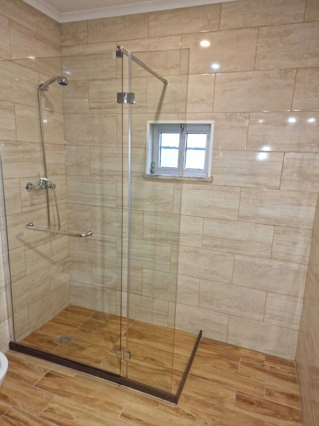 Moradia T3 para Venda em Odiaxere Foto 12