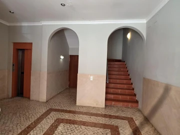 Loja para Venda em Lagoa e Carvoeiro