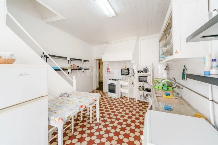 Moradia T4 para Venda em Covilhã e Canhoso Foto 11