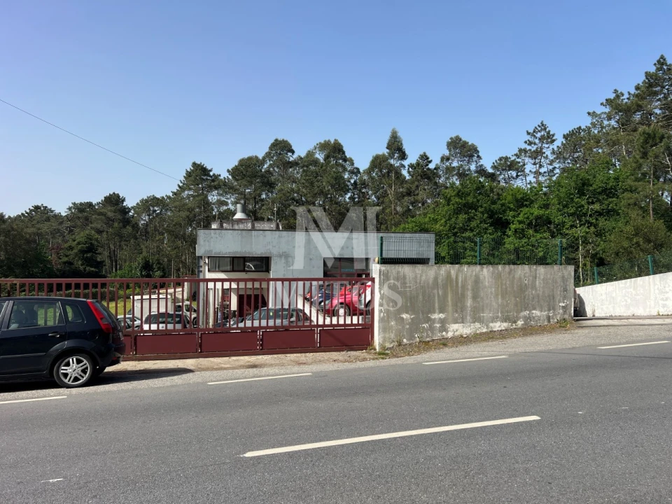 Armazém para Venda em Castelo do Neiva Foto 2