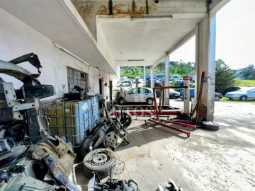 Armazém para Venda em Castelo do Neiva