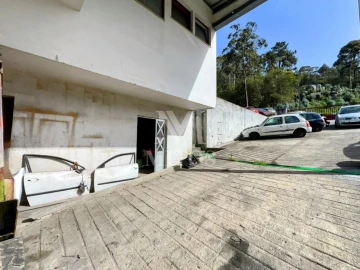 Armazém para Venda em Castelo do Neiva