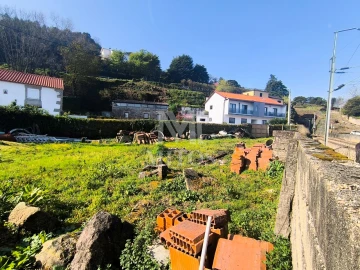 Terreno para Venda em Seixas