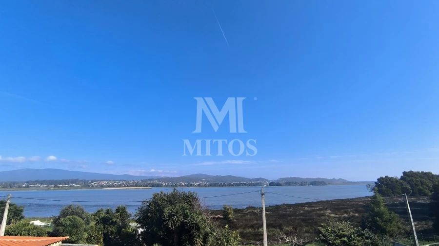 Terreno para Venda em Seixas
