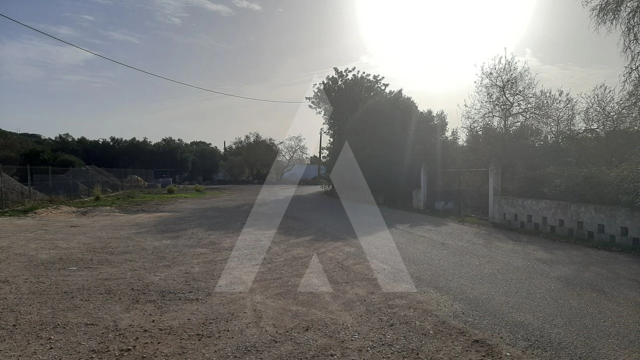 Terreno para Venda em São Brás de Alportel Foto 2