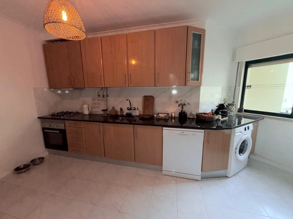 Apartamento T1 para Venda em Massamá e Monte Abraão Foto 5