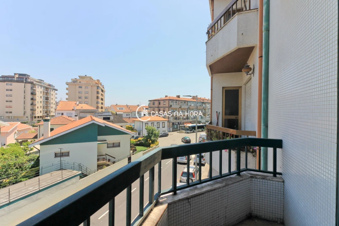 Apartamento T2 para Arrendamento em Canidelo Foto 5
