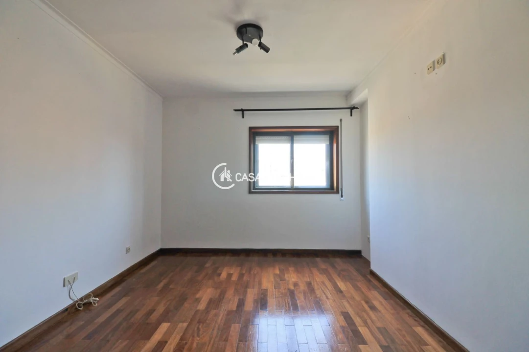 Apartamento T2 para Arrendamento em Canidelo Foto 24