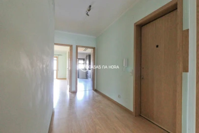 Apartamento T2 para Arrendamento em Canidelo