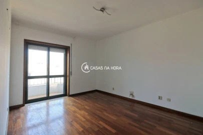 Apartamento T2 para Arrendamento em Canidelo