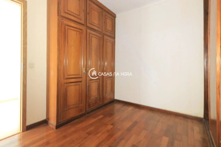 Apartamento T2 para Arrendamento em Canidelo Foto 18