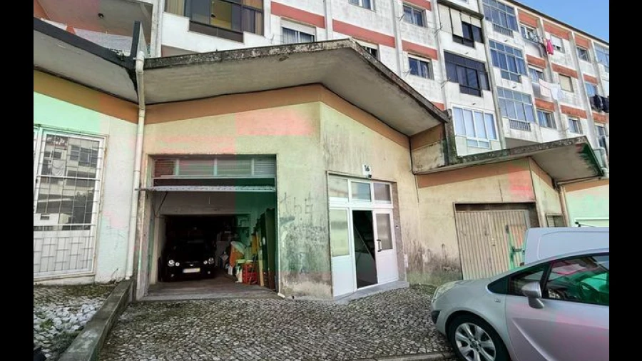 Negócio para Venda em Agualva e Mira-Sintra