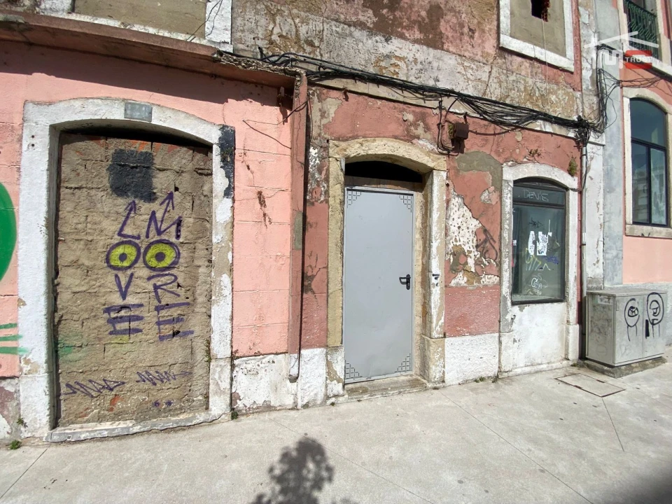 Apartamento T2 para Venda em Barreiro e Lavradio Foto 2