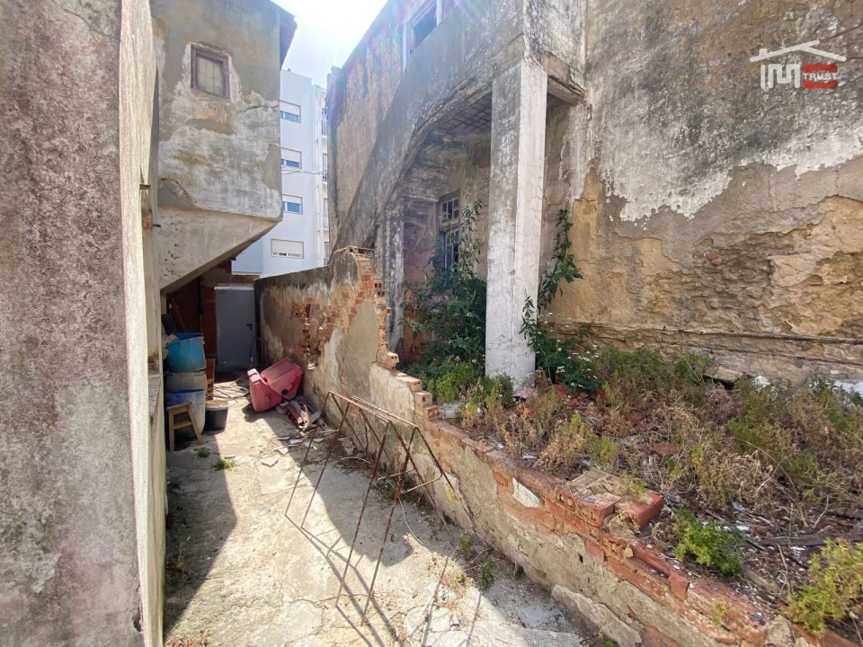 Apartamento T2 para Venda em Barreiro e Lavradio Foto 10