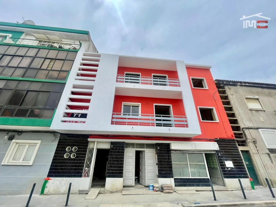 Apartamento T3 para Venda em Barreiro e Lavradio Foto 30