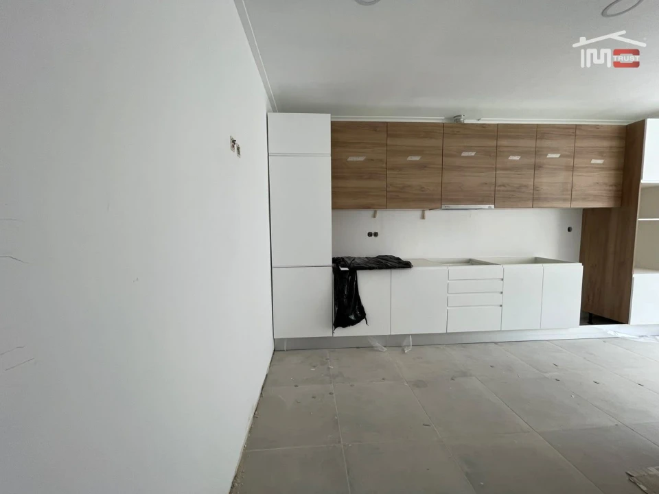 Apartamento T3 para Venda em Barreiro e Lavradio Foto 13