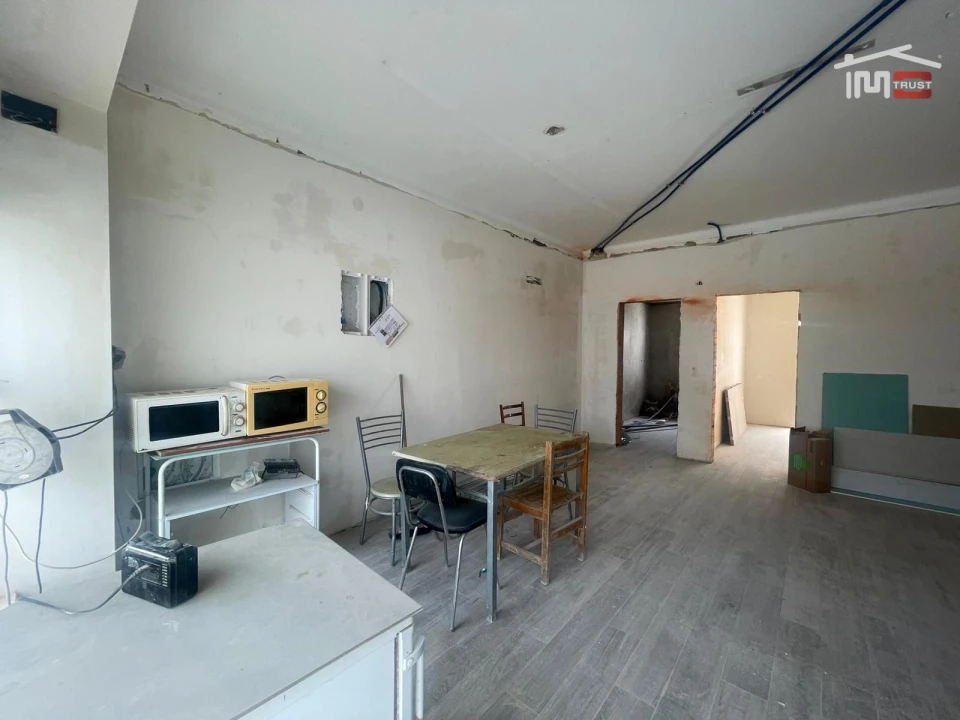 Apartamento T1 para Venda em Barreiro e Lavradio Foto 6