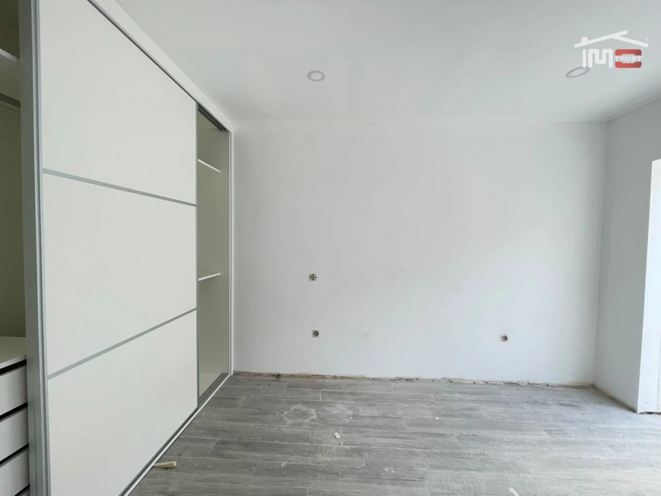 Apartamento T1 para Venda em Barreiro e Lavradio Foto 25
