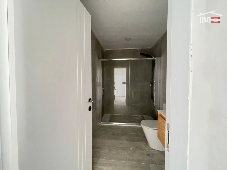 Apartamento T1 para Venda em Barreiro e Lavradio Foto 30