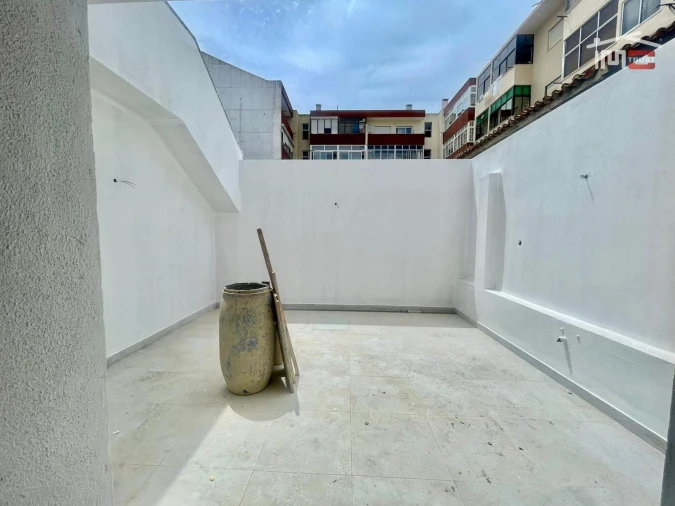 Apartamento T1 para Venda em Barreiro e Lavradio Foto 15