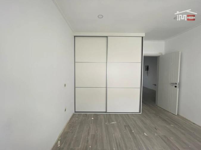 Apartamento T1 para Venda em Barreiro e Lavradio Foto 8