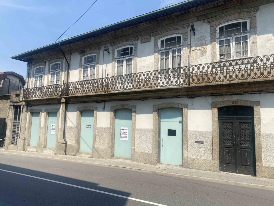 Loja para Venda em Urgezes Foto 3