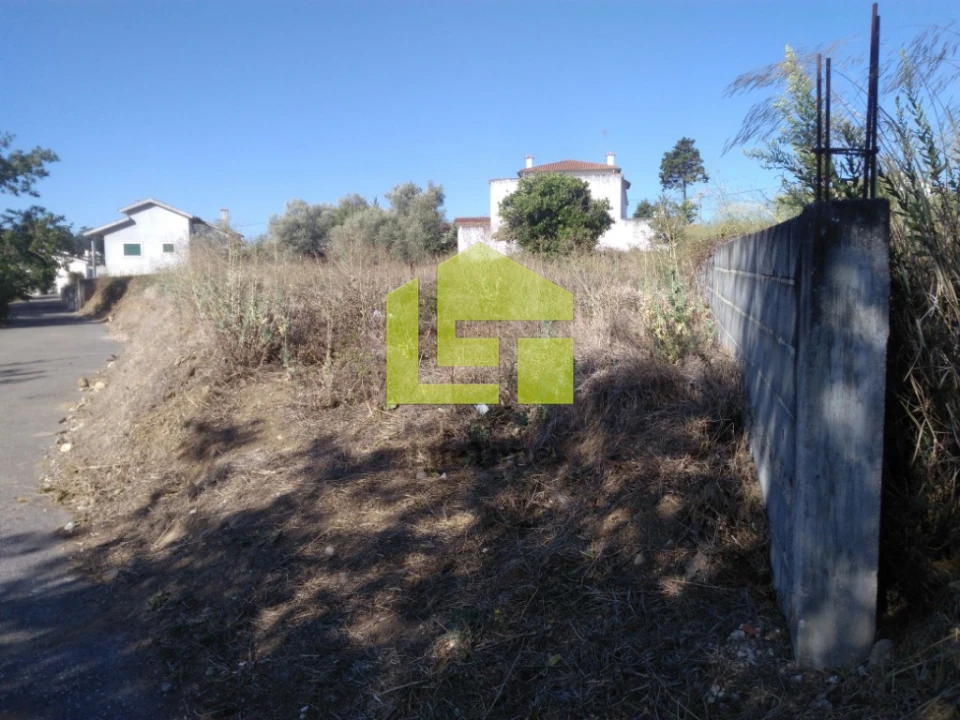 Terreno para Venda em Assafarge e Antanhol Foto 2