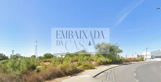 Terreno para Venda em Seixal, Arrentela e Aldeia de Paio Pires