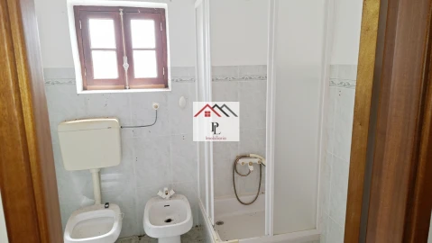 Moradia T3 para Venda em Cernache