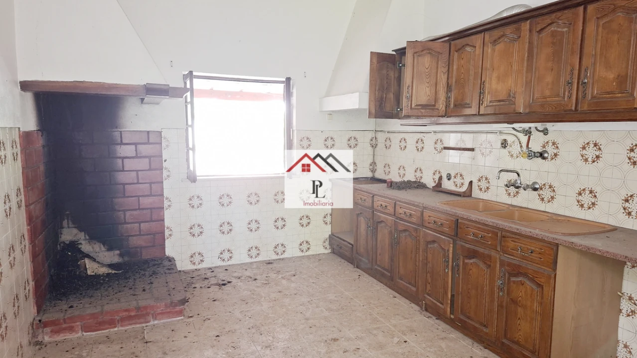 Moradia T3 para Venda em Cernache Foto 18
