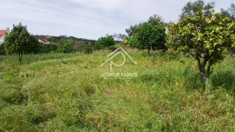 Moradia T4 para Venda em Santo Andre das Tojeiras