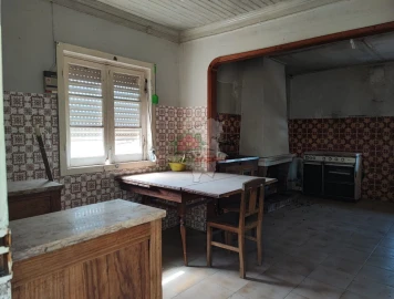 Moradia T3 para Venda em São Miguel, Santa Eufémia e Rabaçal
