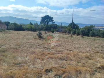 Moradia T3 para Venda em São Miguel, Santa Eufémia e Rabaçal