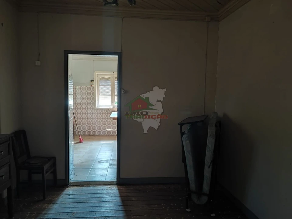 Moradia T3 para Venda em São Miguel, Santa Eufémia e Rabaçal Foto 16