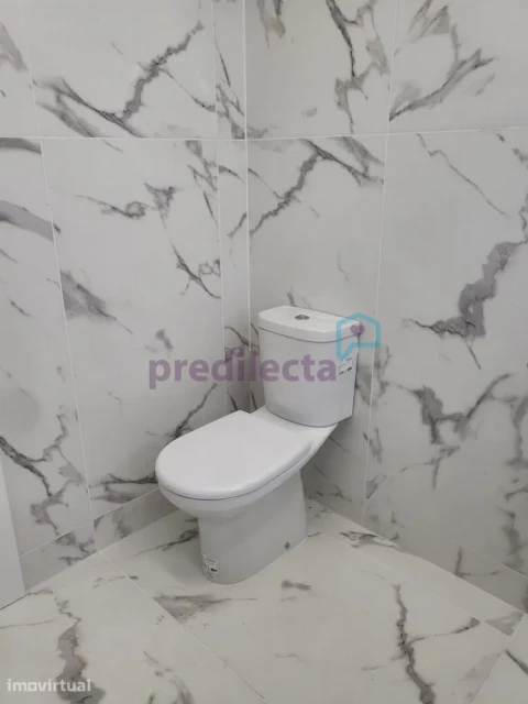 Apartamento T2 para Venda em Campanhã