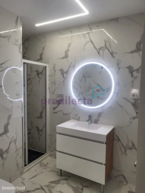Apartamento T2 para Venda em Campanhã
