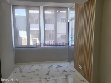 Apartamento T2 para Venda em Campanhã