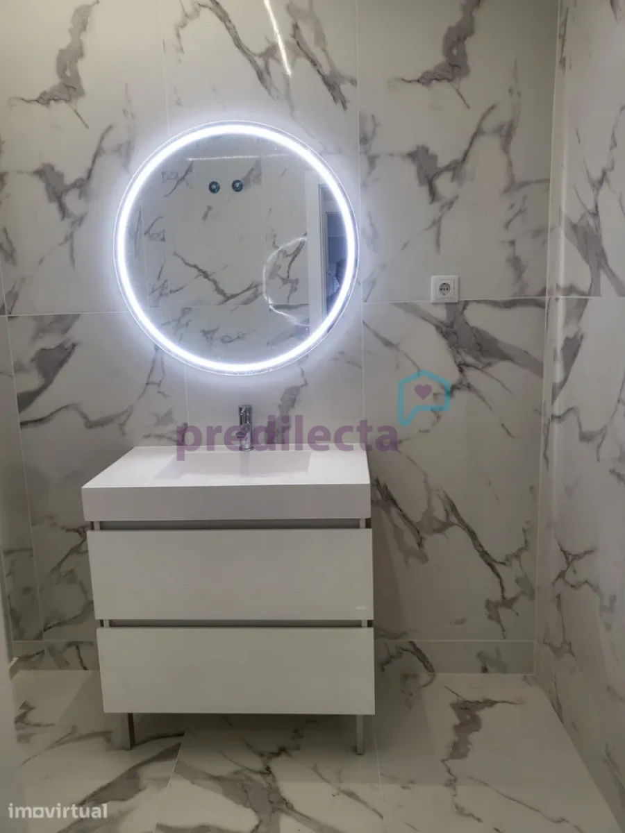 Apartamento T2 para Venda em Campanhã Foto 15