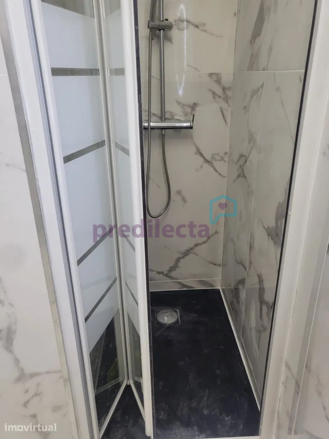 Apartamento T2 para Venda em Campanhã Foto 13