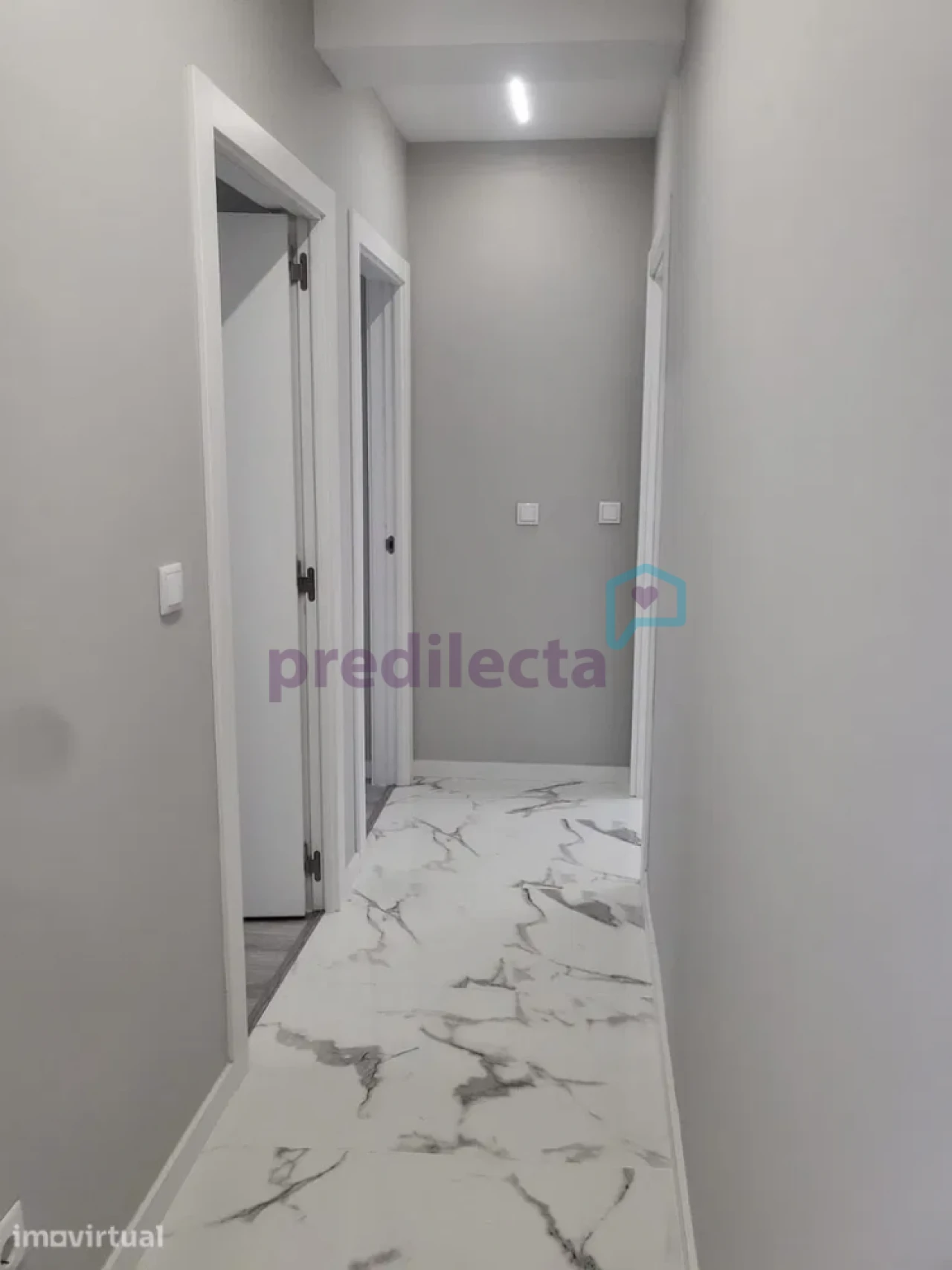 Apartamento T2 para Venda em Campanhã Foto 23