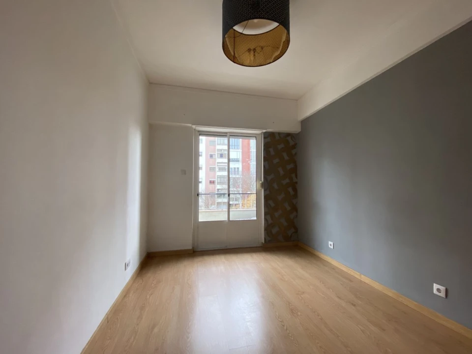 Apartamento T3 para Venda em Algés, Linda-A-Velha e Cruz Quebrada-Dafundo Foto 15