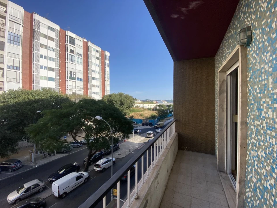 Apartamento T3 para Venda em Algés, Linda-A-Velha e Cruz Quebrada-Dafundo Foto 29