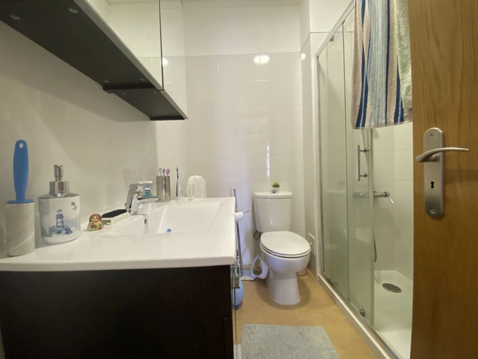 Apartamento T3 para Venda em Algés, Linda-A-Velha e Cruz Quebrada-Dafundo Foto 21