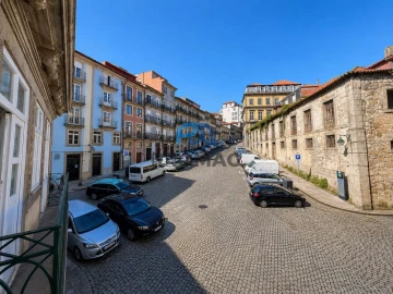 Loja para Venda em Cedofeita, Santo Ildefonso, Sé, Miragaia, São Nicolau e Vitória