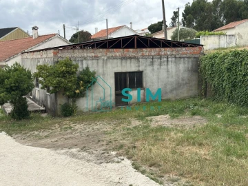Loja para Venda em Fraguas