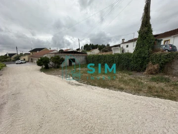 Loja para Venda em Fraguas