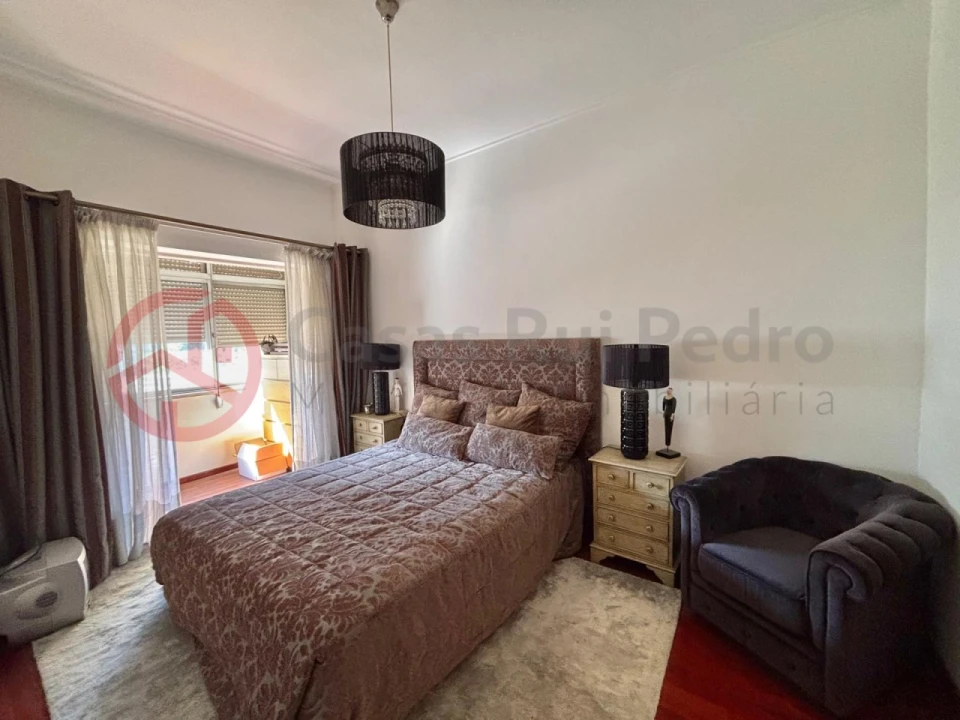 Apartamento T6 para Venda em Almada, Cova da Piedade, Pragal e Cacilhas Foto 13