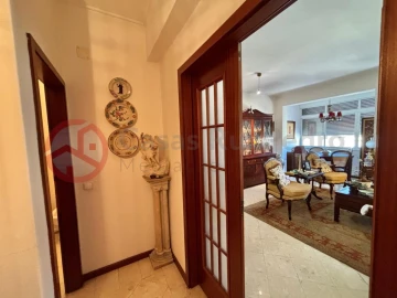 Apartamento T6 para Venda em Almada, Cova da Piedade, Pragal e Cacilhas