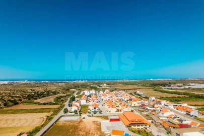 Moradia T5 para Venda em Atouguia da Baleia